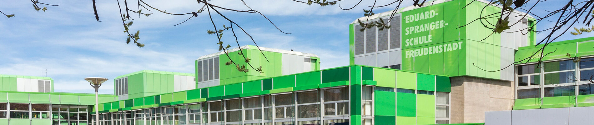 header-niedrig-gebaeude-block-a